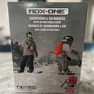 MDXONE Snowboard & Ski Harness with Retractable Leash